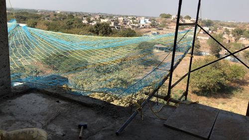 Plastic fall protection net