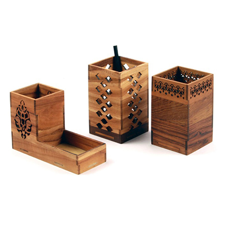 Wooden Pen Holder