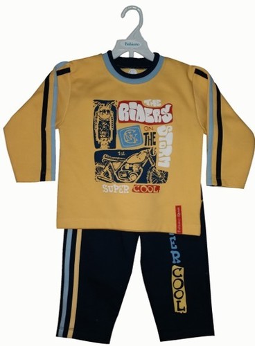 Track Suit Age Group: 0-5 Year