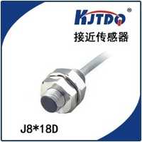 J8*18D Proximity Sensor