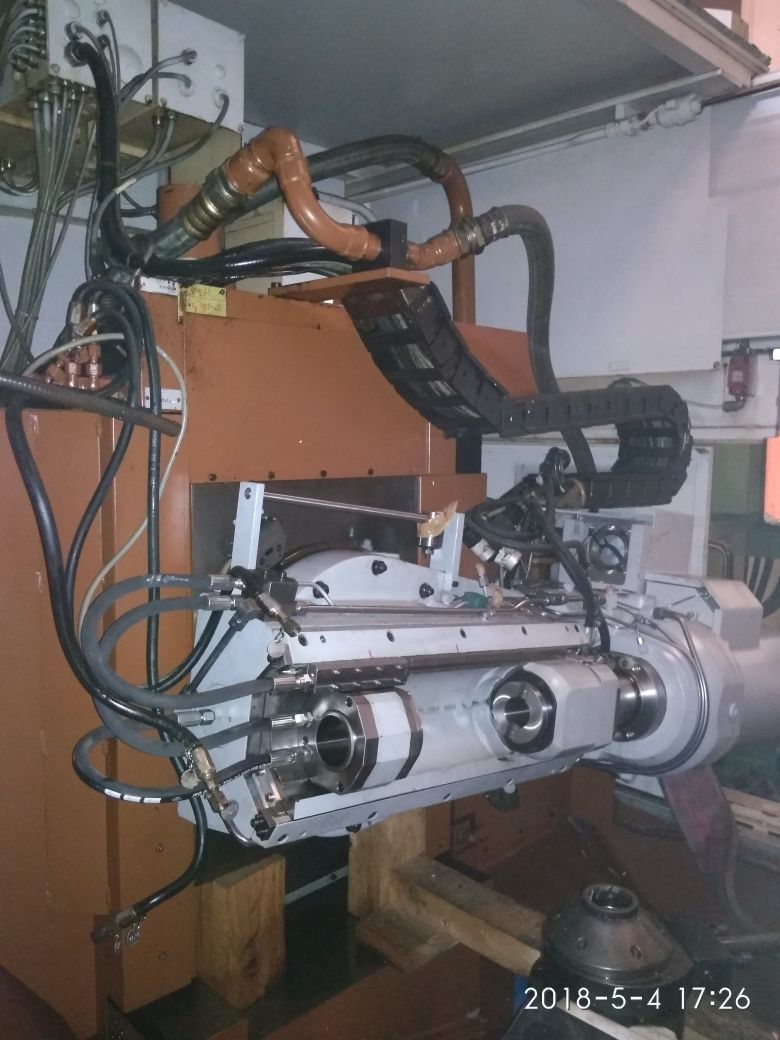 Pfauter 	PE 150 6 AXIS CNC GEAR HOBBER MACHINE FOR SALE