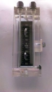 Acrylic and Glass Tube Manometer