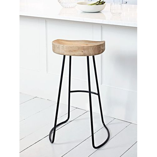 Iron Bar Stool With Wooden Seat
