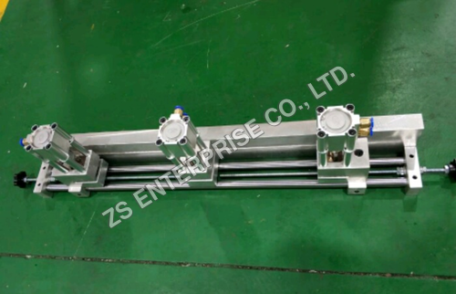 Rounder corner puncher Rounder corner puncher