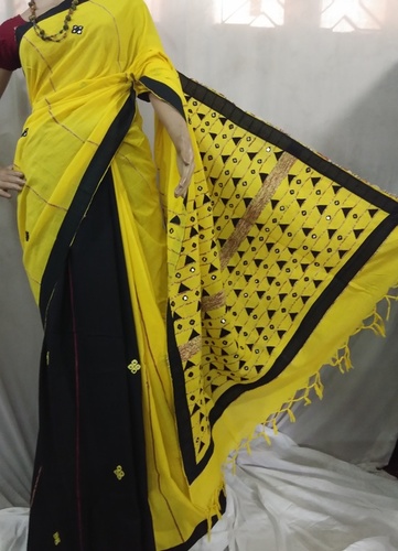 Handloom Cotton Saree - Hand Printed Black and Yellow Design with Blouse Pieces | Color Guarantee, Classic Bangali Style