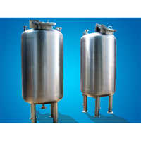 Vertical Solvent Storage Tank