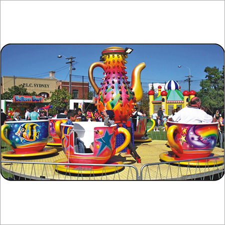 TEA-CUP-AND-SAUCER-CARNIVAL-RIDE