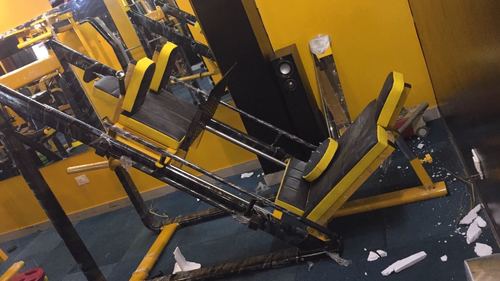 Hack Squat Machine