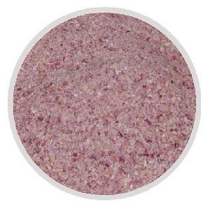 Dried red onion granules