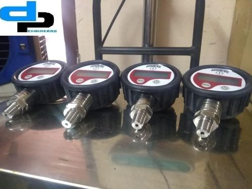 Polished Winters Digital Pressure Gauge  0 To 250 Bar