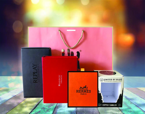 Hermes shopping bag and gift box