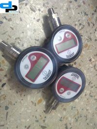 Winters Digital Pressure Gauge Model No DPG222R11