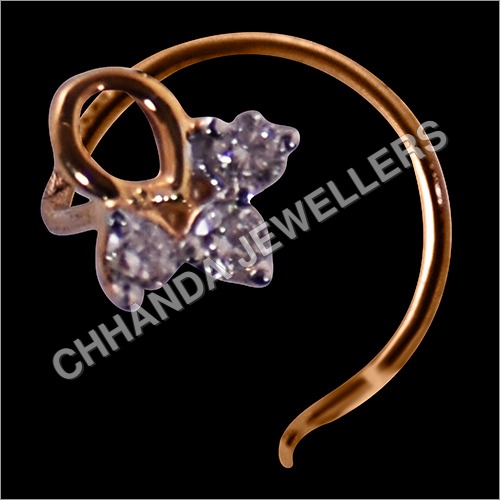 Goud Diamond Studded Nose Pin
