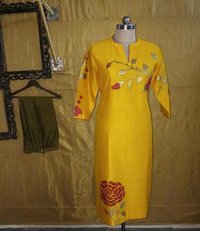 Ladies Designer Formal Suits Bust Size: 36 Inch (in)