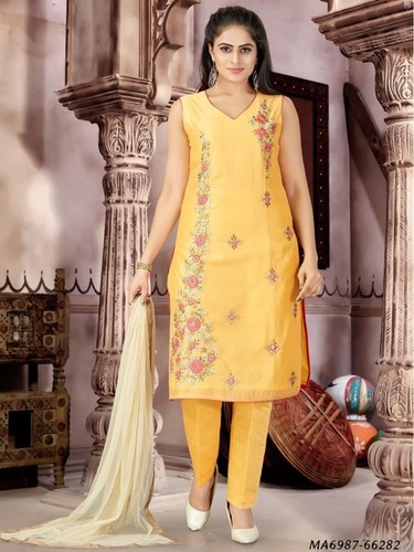 Pakistani Salwar Kameez