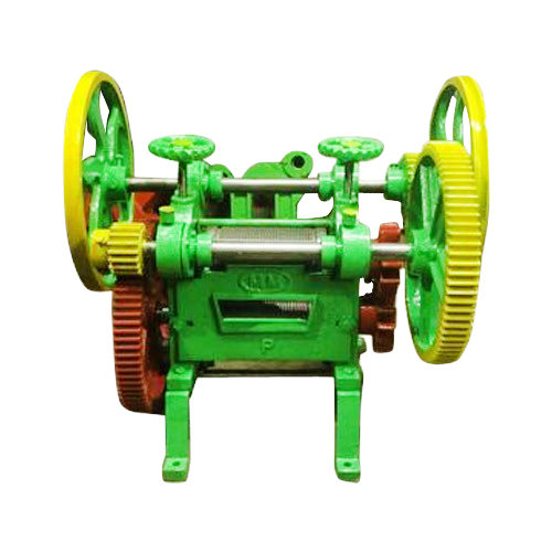 Hand Operated Sugarcane Juice Extractor