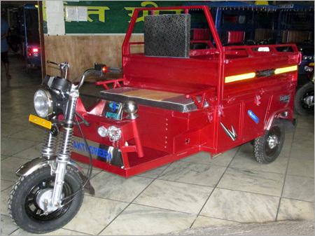 Loader Red E Rickshaw