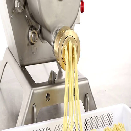 Pasta Extruder Machine