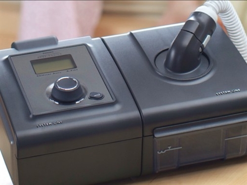 PHILIPS CPAP MACHINE
