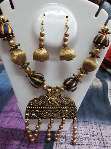 Silk Thread Jewellery Gender: Women