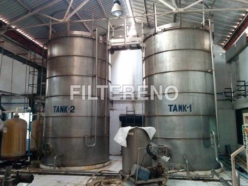 Stainless Steel Storage Tank - 100 to 30,000 Liters | Digital Temperature Controller, Automatic Level Control, Horizontal/Vertical Execution
