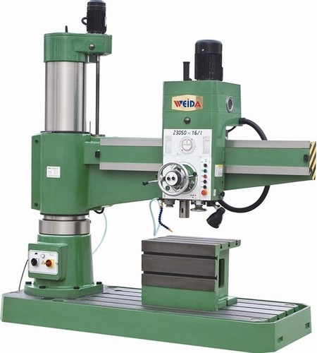 All geared auto feed radial drilling machine