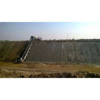 Concrete Canal Lining Paver - Steel, 10m X 3m X 2m , 150 Hp Diesel Engine With 10 M3/hr Capacity And Durable Finish Drum