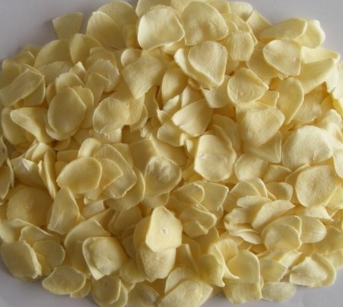 Dried Dehydrated Garlic Flakes