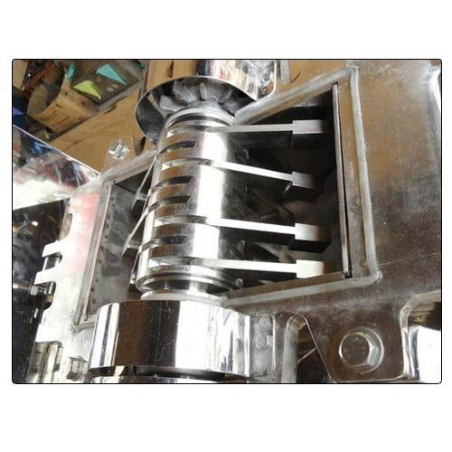 Pulverizer Machine