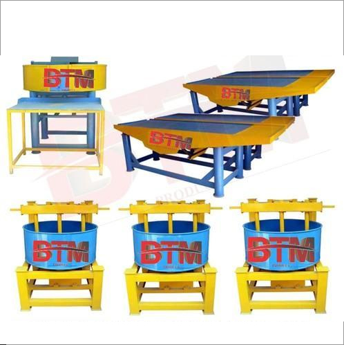 Hydraulic Paver Block Making Machine - Color: Blue