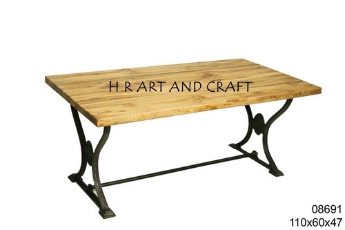 CLASSIC DINNING TABLE CLASSIC DINNING TABLE