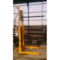 Wall Mounted Pallet Stacker