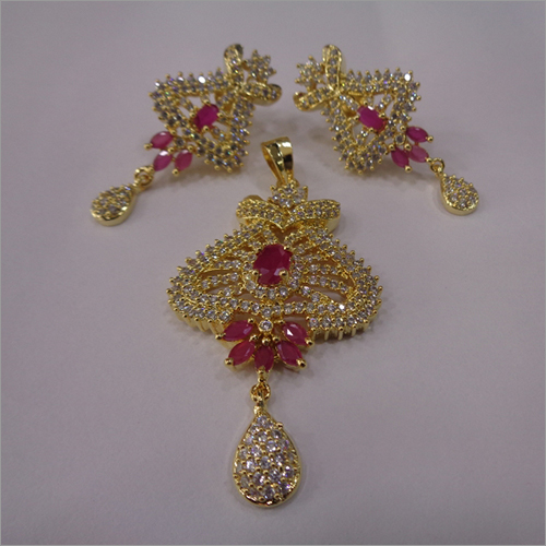 Pendant With Earrings Pendant With Earrings