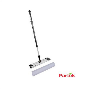 Quick Snap Aluminum Frame Dust Mop By NUTECH JETTING EQUIPMENTS INDIA PRIVATE LIMITED