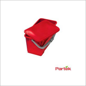 Partek Deluxe 28L Rectangular Bucket With Water Tight Lid - Red PB28A R