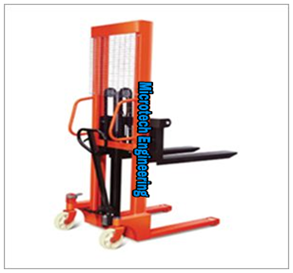 HYDRAULIC HAND stacker