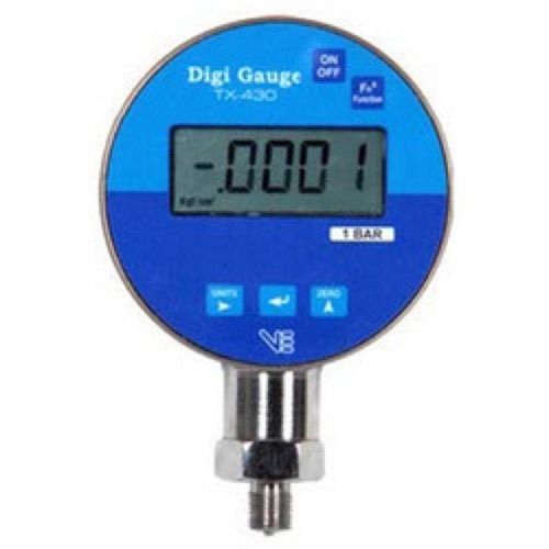 Digital Pressure Gauge - Brass Material, Glass Dial | Accuracy 0.5% to 2.5%, Multiple Mount Types Available