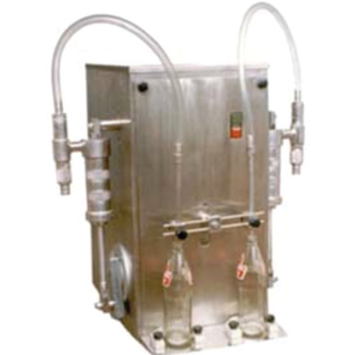 Semi Automatic Liquid Filling Machine