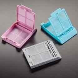 Embedding Cassettes