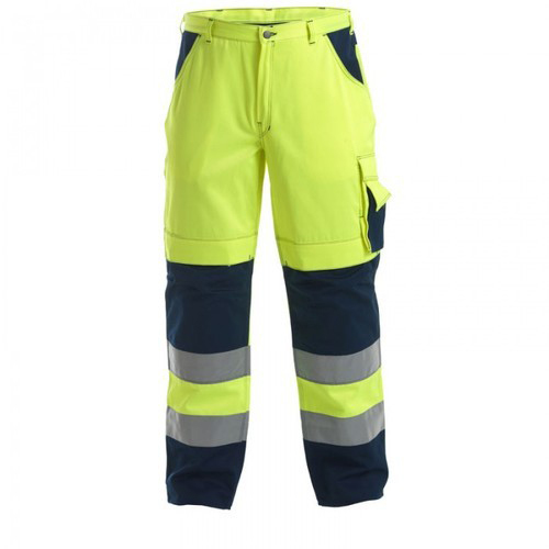 Safety Workwear Why Its Important and the Benefits