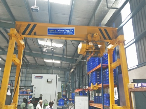 EOT CRANE
