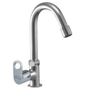 Swan Spout Pillar Faucet