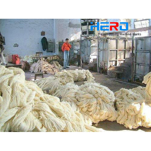 Carrier Type Dyeing Machine