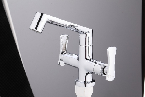 Brass Center Hole Basin Mixer With Swinging Spout