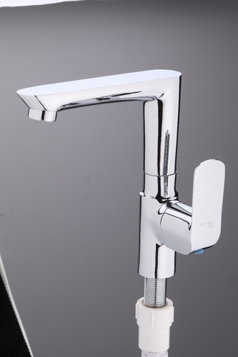Brass Sink Cock With Swinging Spout