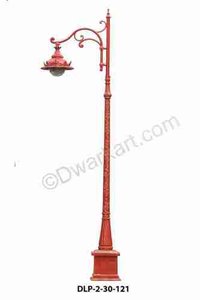 British Design Cast Iron Lamp Post with Bracket and Light