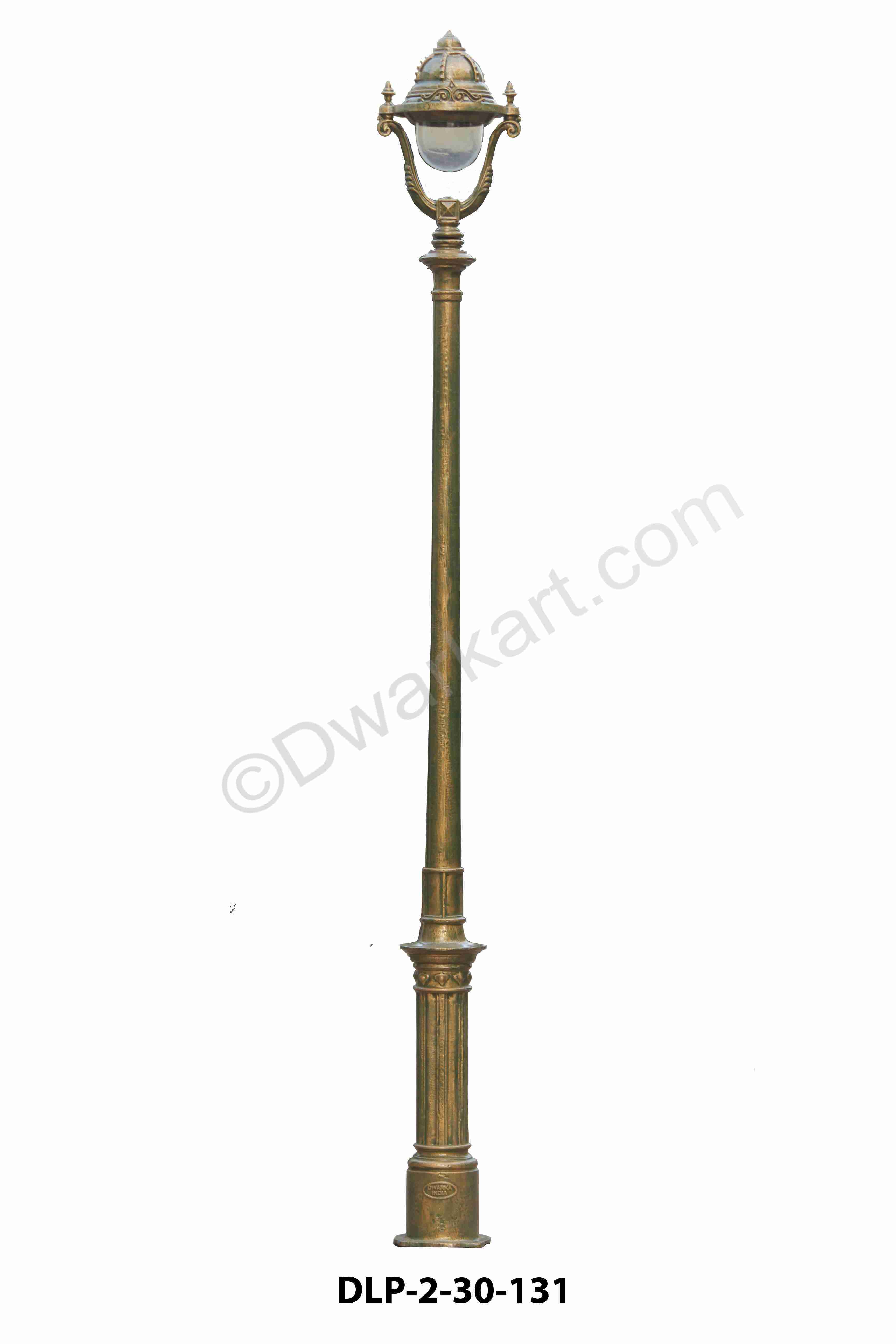 Nashville Cast Iron Lam Post with Bracket and Light