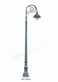 Bahamas Cast Iron Lamp Post with Bracket and Light