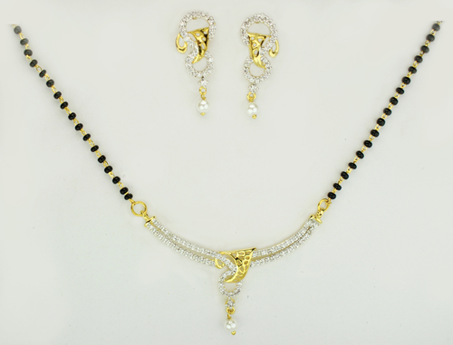 Bhagya Laxmi Mangalsutra Gender: Women