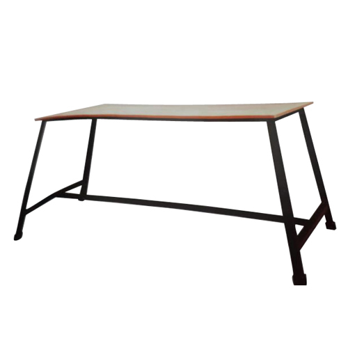Plain Table